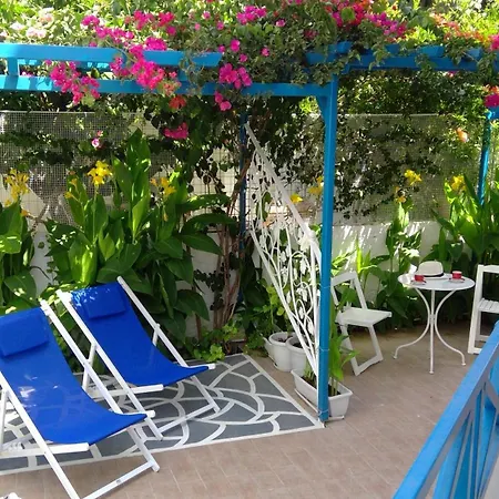 Apartment House Of Flowers Rhodes City